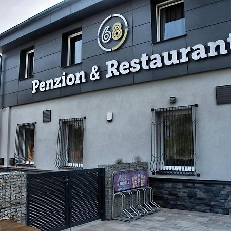 Penzion 68 Kladno Exterior foto